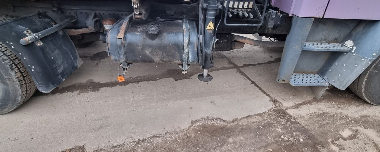 翻斗车, 起重车 MAN 15.224：图11