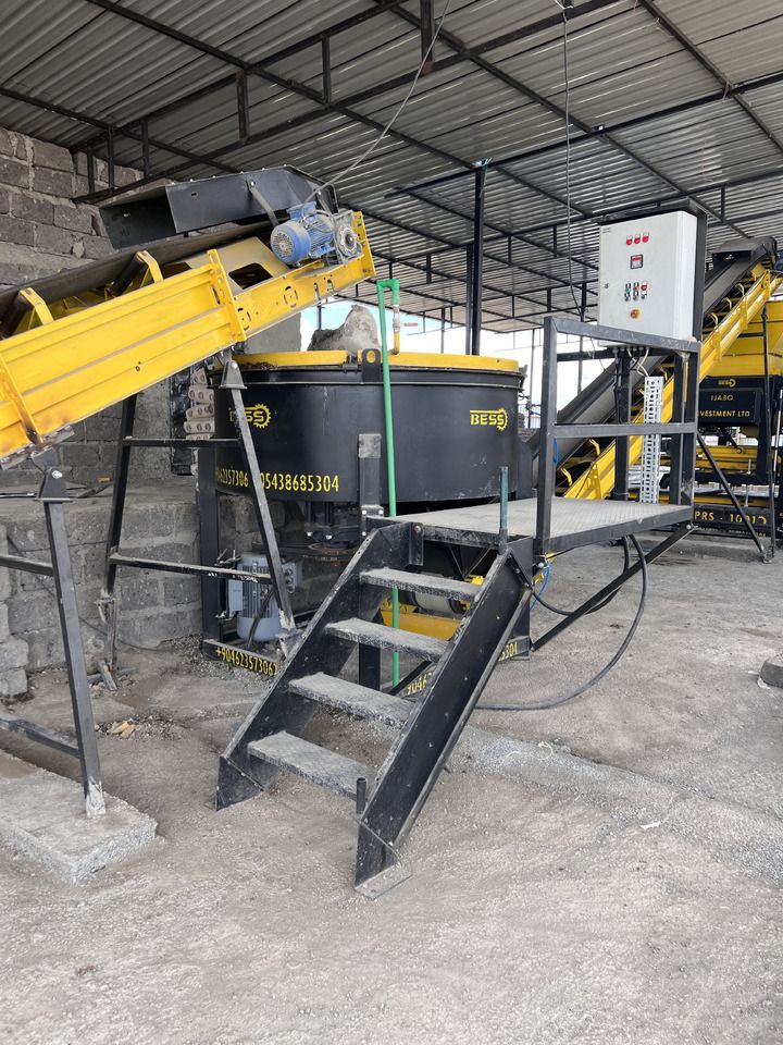 砌块机 PRS-1000 Semi-Automatic Block Making Machine:图8 砌块机 PRS-1000 Semi-Automatic Block Making Machine:图8