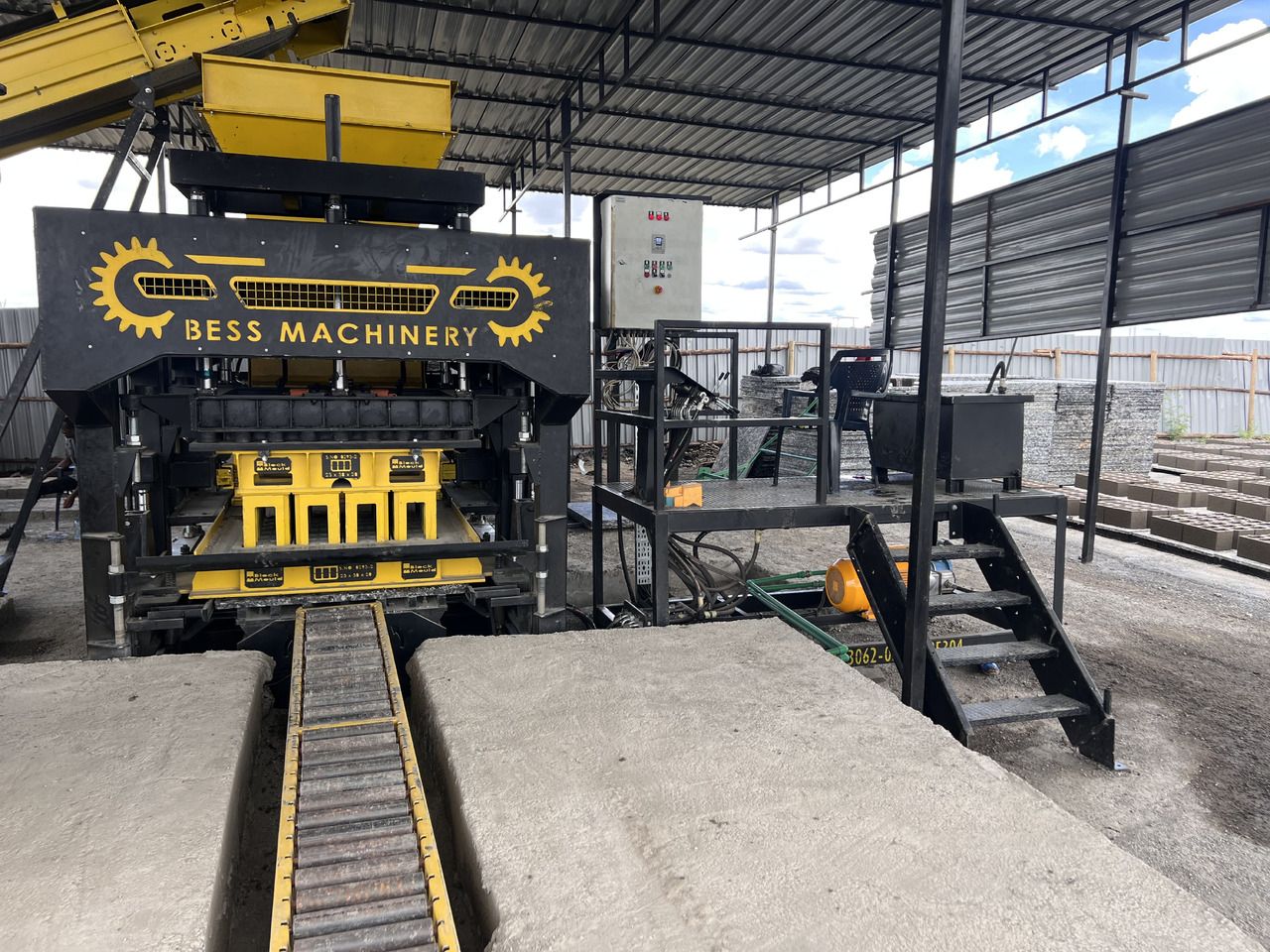 砌块机 PRS-1000 Semi-Automatic Block Making Machine:图6 砌块机 PRS-1000 Semi-Automatic Block Making Machine:图6
