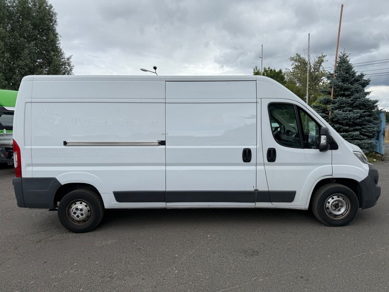 Fiat Ducato Grossr.-Kasten 35 130 L4H2 RS: 4035 mm - 无侧窗厢式货车:图3 Fiat Ducato Grossr.-Kasten 35 130 L4H2 RS: 4035 mm - 无侧窗厢式货车:图3