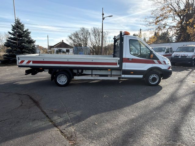 Ford Transit Pritsche - 平板货车:图5 Ford Transit Pritsche - 平板货车:图5