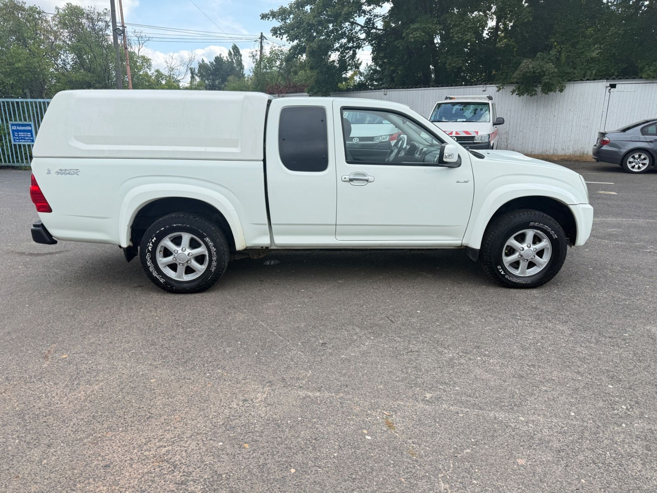 Isuzu D-Max Single Cab Basis 4WD - 越野车:图3 Isuzu D-Max Single Cab Basis 4WD - 越野车:图3