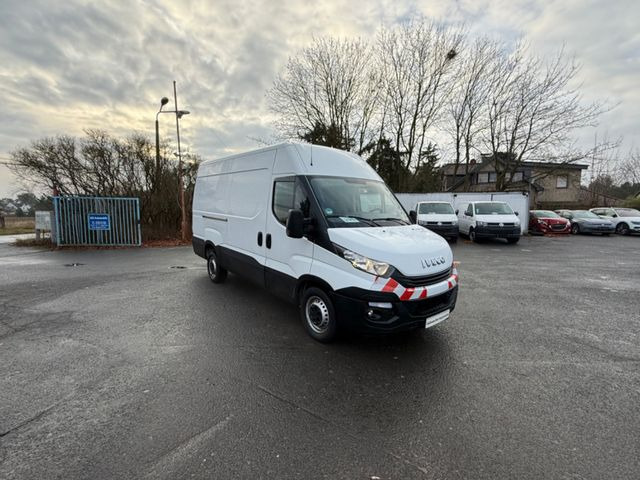 Iveco Daily Kasten HKa 35 S - 无侧窗厢式货车:图2 Iveco Daily Kasten HKa 35 S - 无侧窗厢式货车:图2