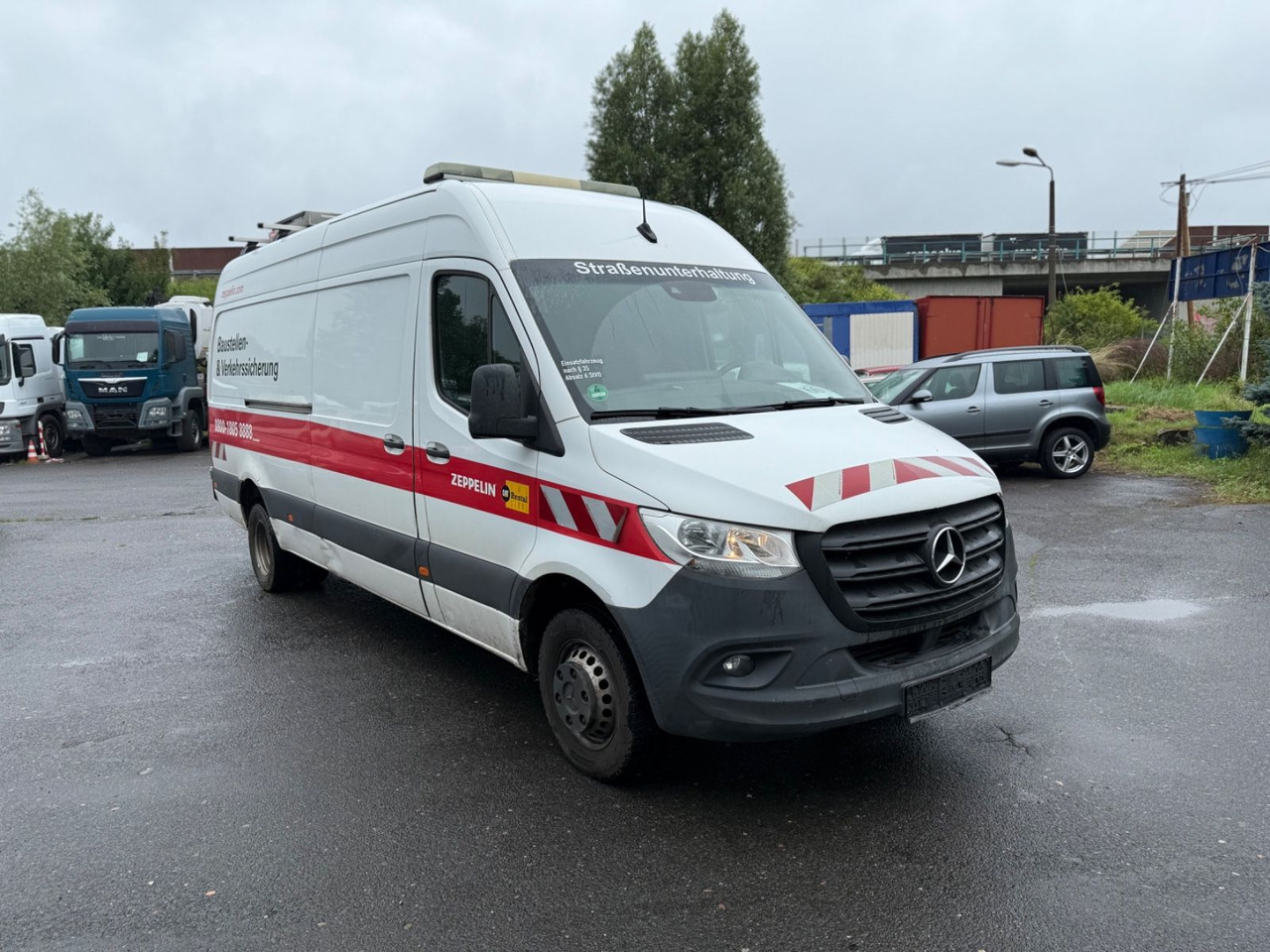 Mercedes-Benz Sprinter Kasten 516 CDI RWD - 无侧窗厢式货车:图2 Mercedes-Benz Sprinter Kasten 516 CDI RWD - 无侧窗厢式货车:图2