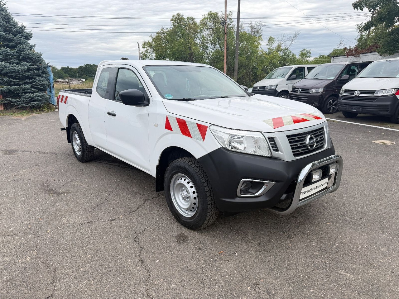 Nissan Navara NP300 Visia King Cab 4x4 - 越野车:图2 Nissan Navara NP300 Visia King Cab 4x4 - 越野车:图2