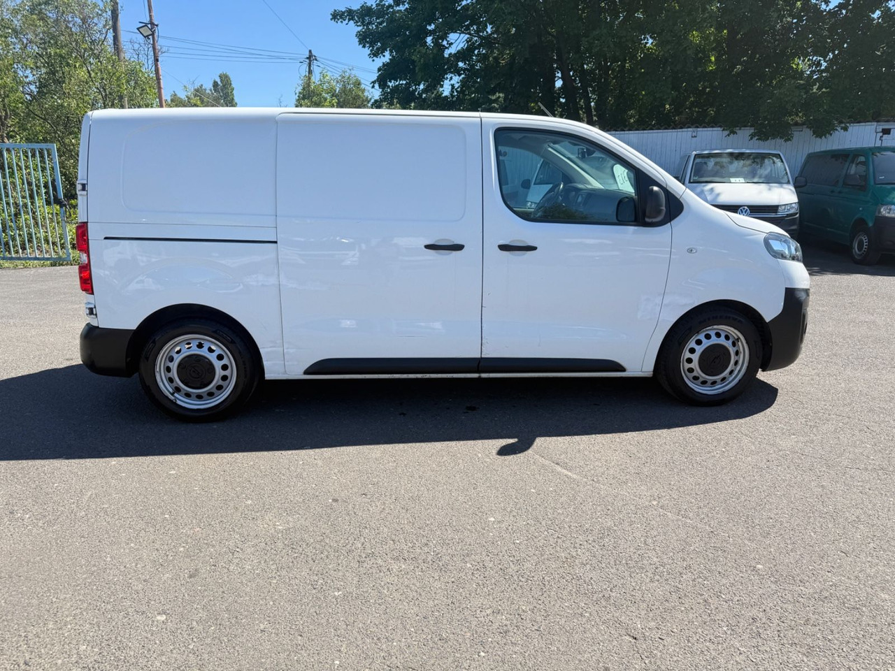 Opel Vivaro Kasten Edition - 紧凑型面包车:图5 Opel Vivaro Kasten Edition - 紧凑型面包车:图5