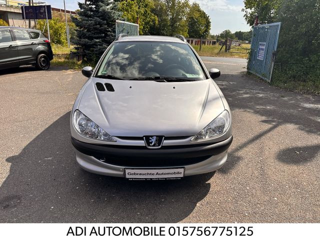 Peugeot 206 SW Grand Filou Cool - 旅行车:图1 Peugeot 206 SW Grand Filou Cool - 旅行车:图1