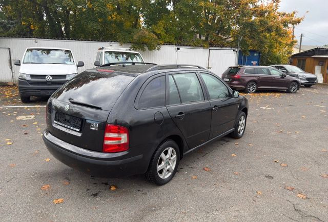 Skoda Fabia Combi Cool Edition - 旅行车:图4 Skoda Fabia Combi Cool Edition - 旅行车:图4