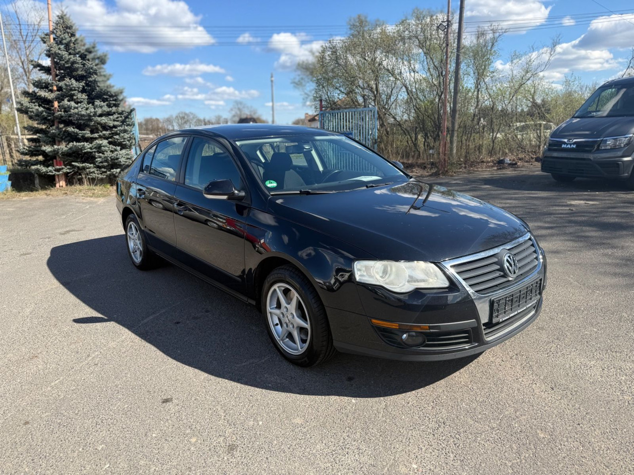 Volkswagen Passat Lim. Trendline - 轿车:图2 Volkswagen Passat Lim. Trendline - 轿车:图2