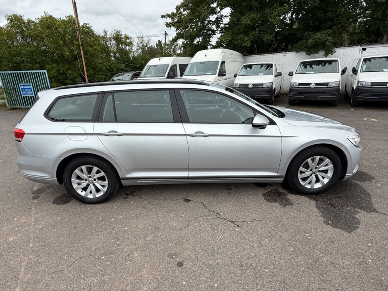 Volkswagen Passat Variant Trendline BMT/Start-Stopp - 轿车:图3 Volkswagen Passat Variant Trendline BMT/Start-Stopp - 轿车:图3