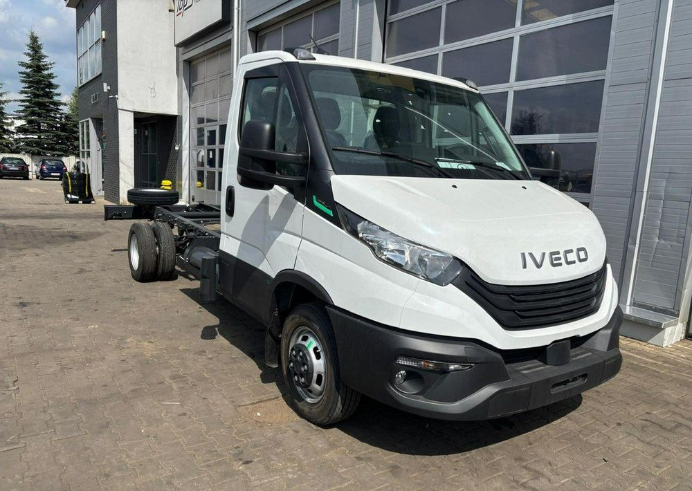 Iveco Daily CNG - 驾驶室底盘卡车:图4 Iveco Daily CNG - 驾驶室底盘卡车:图4