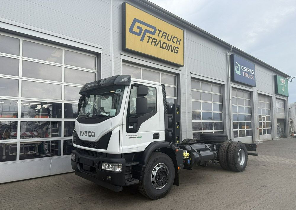 Iveco EuroCargo CNG - 集装箱运输车/ 可拆卸车身的卡车:图1 Iveco EuroCargo CNG - 集装箱运输车/ 可拆卸车身的卡车:图1