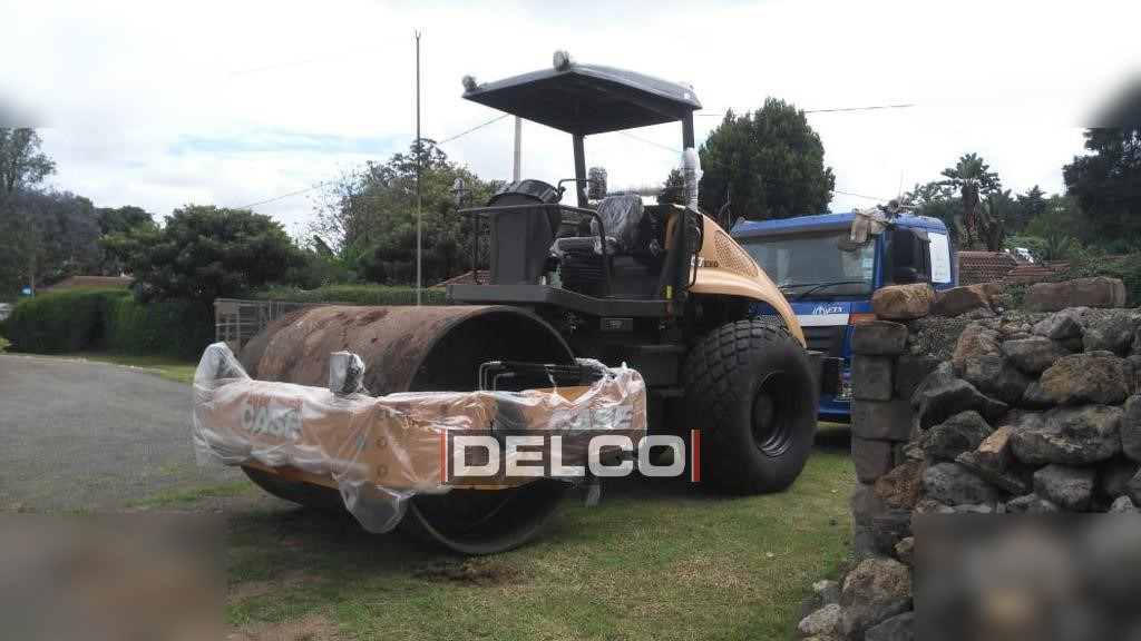 CASE 1107EX - 碾压机:图3 CASE 1107EX - 碾压机:图3