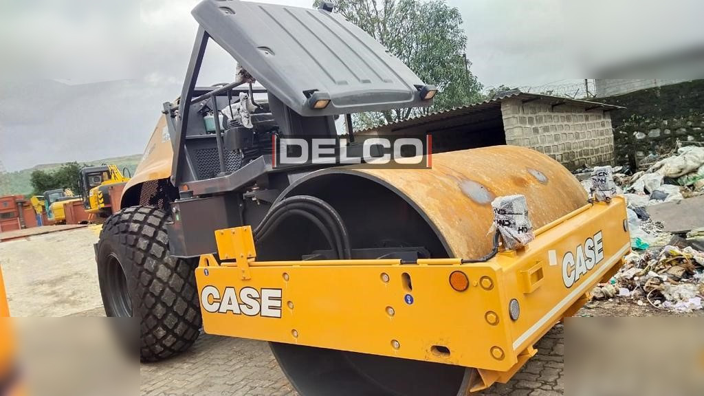 CASE 1107EX - 碾压机:图4 CASE 1107EX - 碾压机:图4