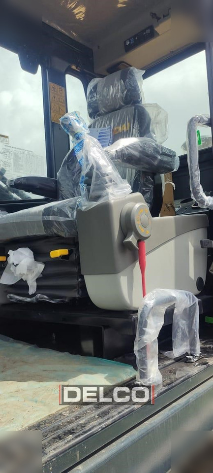 新的 履带式挖掘机 HYUNDAI ROBEX 210:图12 新的 履带式挖掘机 HYUNDAI ROBEX 210:图12