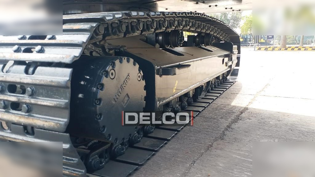 新的 履带式挖掘机 HYUNDAI ROBEX 210:图11 新的 履带式挖掘机 HYUNDAI ROBEX 210:图11