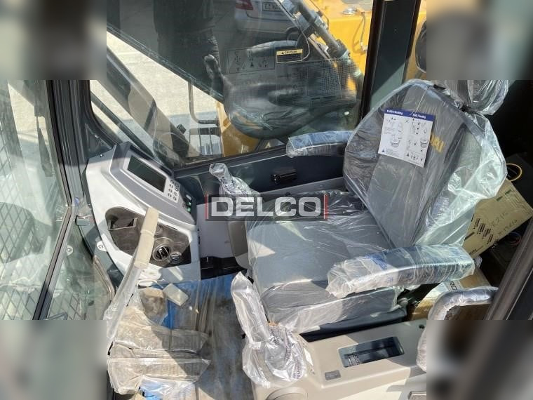 HYUNDAI ROBEX 215L SMART PLUS - 履带式挖掘机:图5 HYUNDAI ROBEX 215L SMART PLUS - 履带式挖掘机:图5