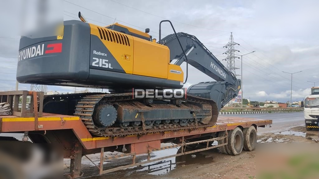 HYUNDAI ROBEX 215L SMART - 履带式挖掘机:图4 HYUNDAI ROBEX 215L SMART - 履带式挖掘机:图4