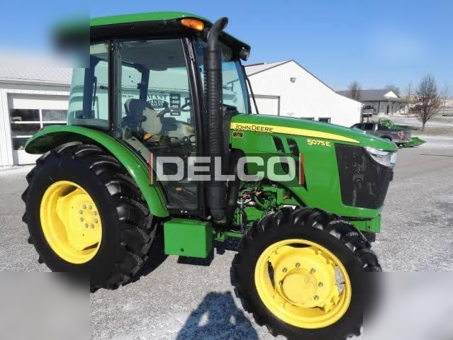 JOHN DEERE 5075E - 拖拉机:图4 JOHN DEERE 5075E - 拖拉机:图4