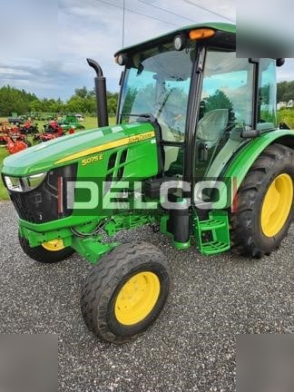 JOHN DEERE 5075E - 拖拉机:图3 JOHN DEERE 5075E - 拖拉机:图3