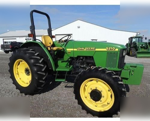 JOHN DEERE 5210 - 其他机械:图1 JOHN DEERE 5210 - 其他机械:图1