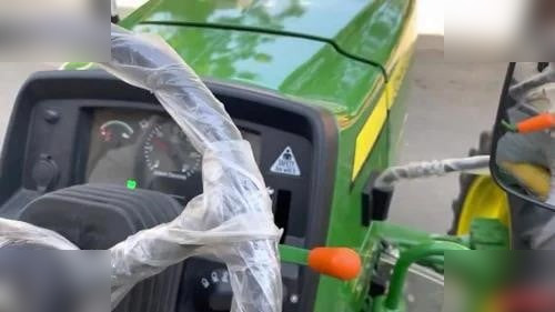 JOHN DEERE 5210 - 紧凑型拖拉机:图4 JOHN DEERE 5210 - 紧凑型拖拉机:图4