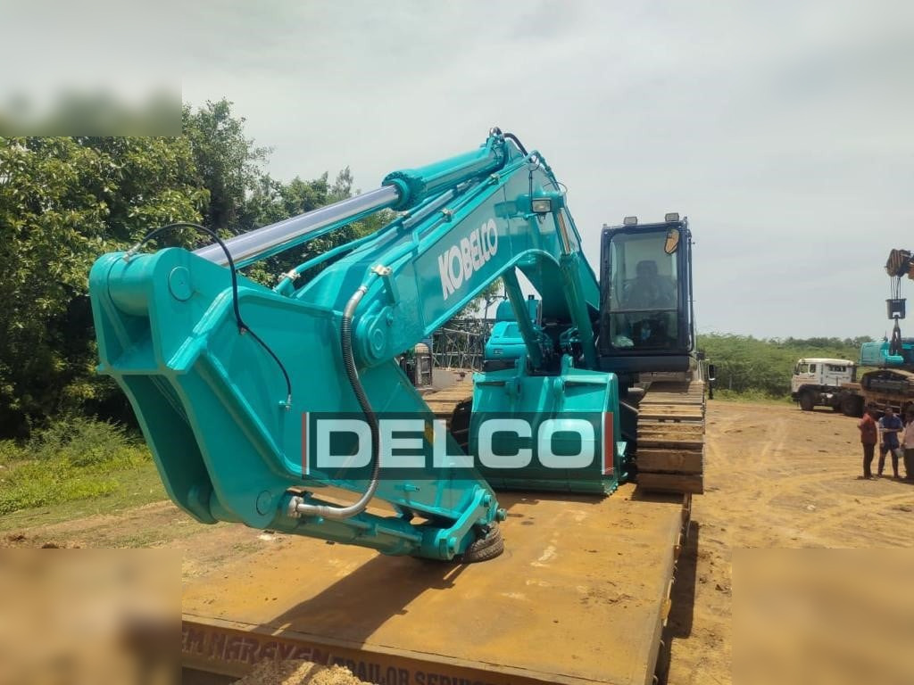 KOBELCO SK380XD LC-10 - 履带式挖掘机:图1 KOBELCO SK380XD LC-10 - 履带式挖掘机:图1
