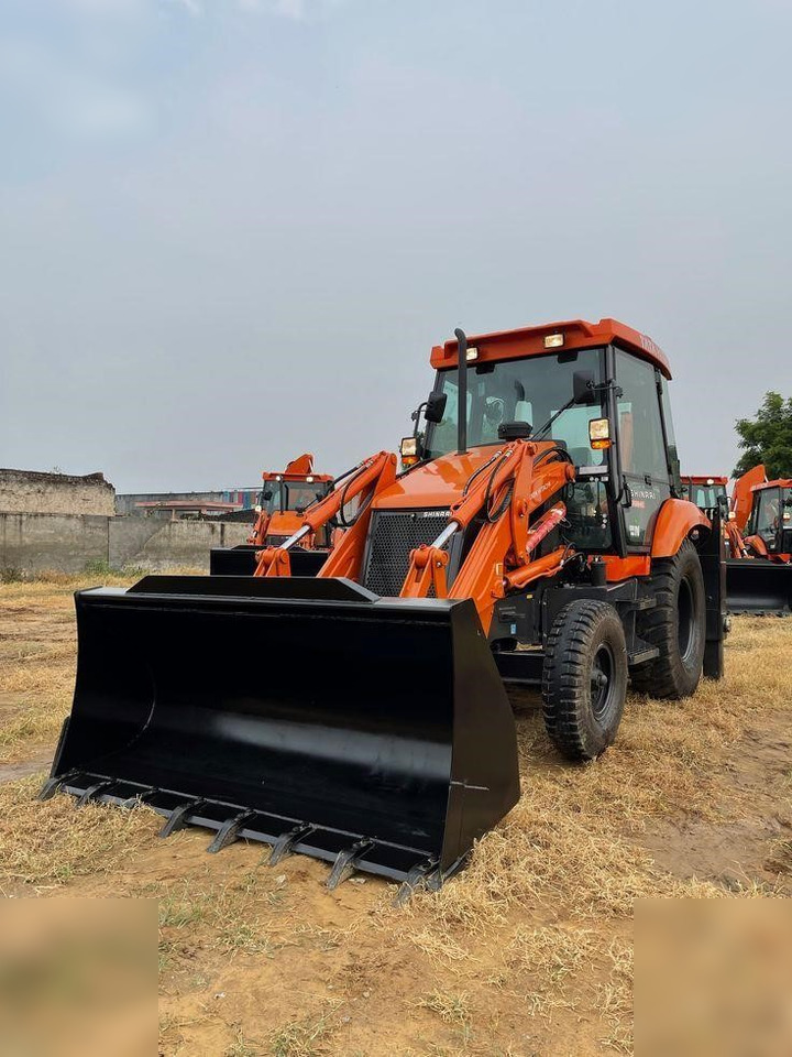 TATA HITACHI SHINRAI PRIME - 反铲装载机:图2 TATA HITACHI SHINRAI PRIME - 反铲装载机:图2