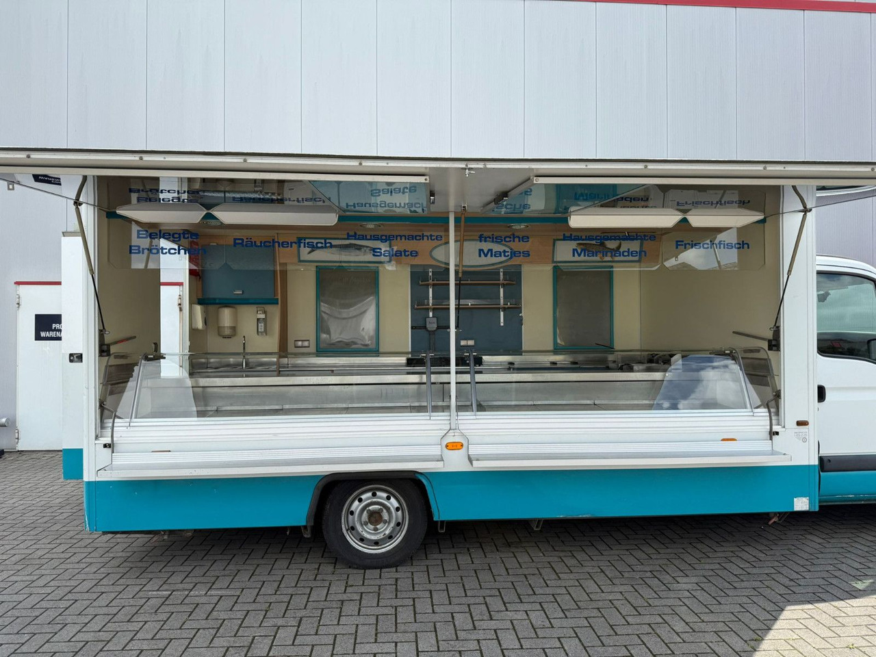 Renault Borco Höhns Fischmobil - 自动售货卡车:图1 Renault Borco Höhns Fischmobil - 自动售货卡车:图1