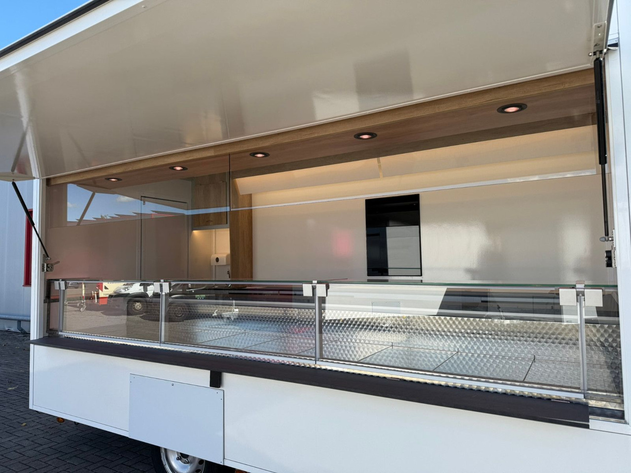 Renault ESSELMANN Verkaufsmobil - 自动售货卡车:图3 Renault ESSELMANN Verkaufsmobil - 自动售货卡车:图3