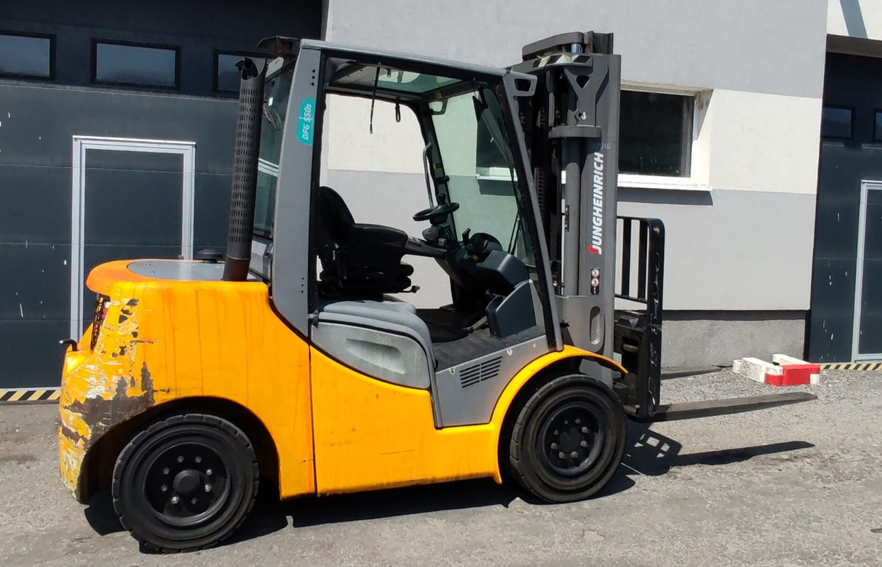 Jungheinrich DFG 550s - 柴油叉车:图2 Jungheinrich DFG 550s - 柴油叉车:图2