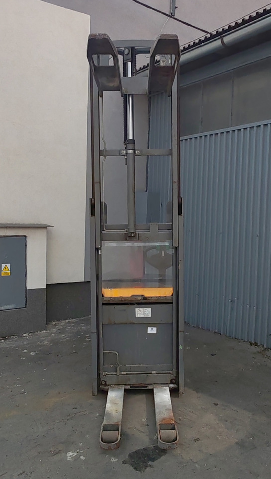 Jungheinrich EJC 112 2.5m/ flee lift/ 2105mh/ 2017y - 堆垛机:图5 Jungheinrich EJC 112 2.5m/ flee lift/ 2105mh/ 2017y - 堆垛机:图5