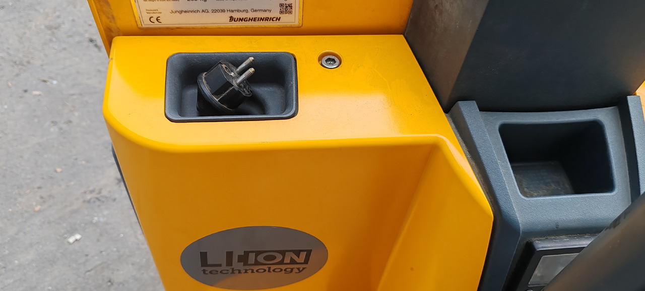 Jungheinrich EJE 114i Li-ion 1.4t/ 2019y/ 1773h - 码垛车:图4 Jungheinrich EJE 114i Li-ion 1.4t/ 2019y/ 1773h - 码垛车:图4