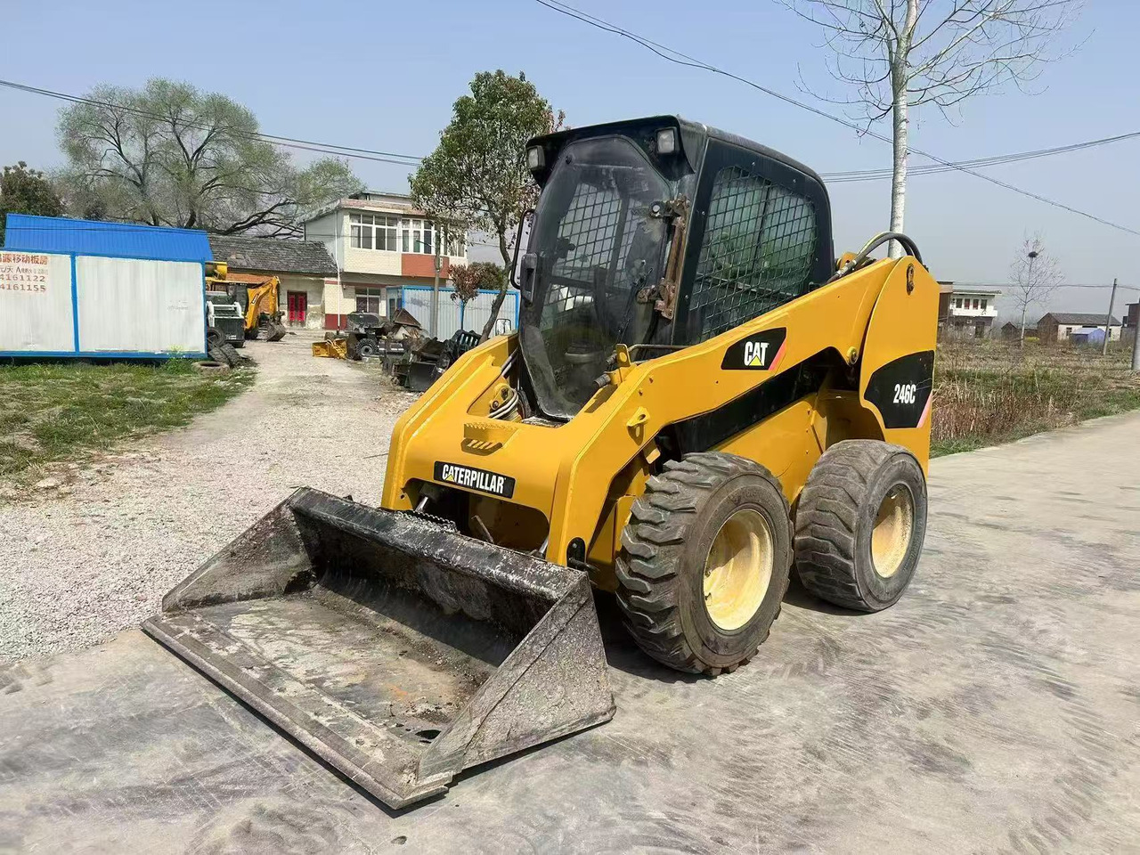 CAT 246C - 滑移装载机:图3 CAT 246C - 滑移装载机:图3