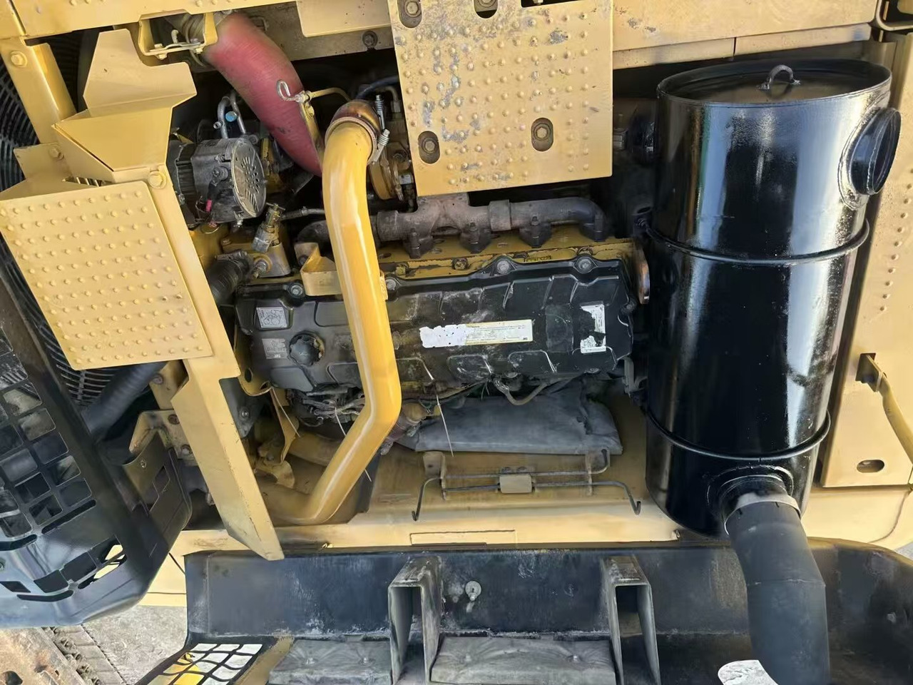 履带式挖掘机 CAT 330D:图6 履带式挖掘机 CAT 330D:图6