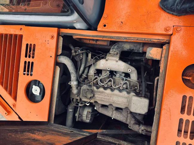 Hitachi EX60 - 履带式挖掘机:图3 Hitachi EX60 - 履带式挖掘机:图3