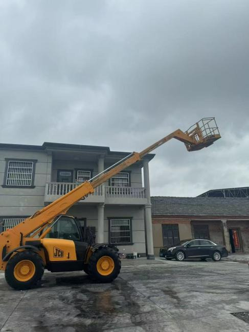 JCB 535 - 建筑设备:图1 JCB 535 - 建筑设备:图1