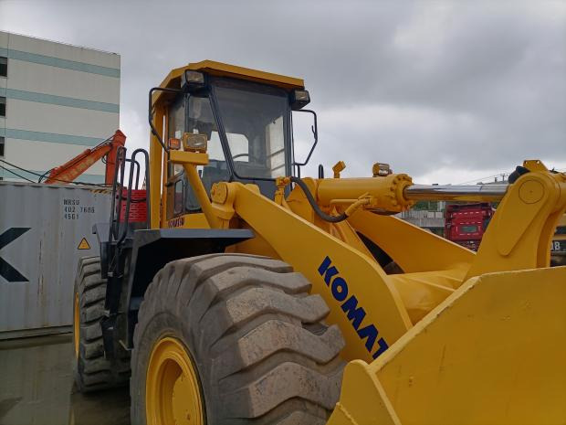 Komatsu WA470 - 轮式装载机:图3 Komatsu WA470 - 轮式装载机:图3