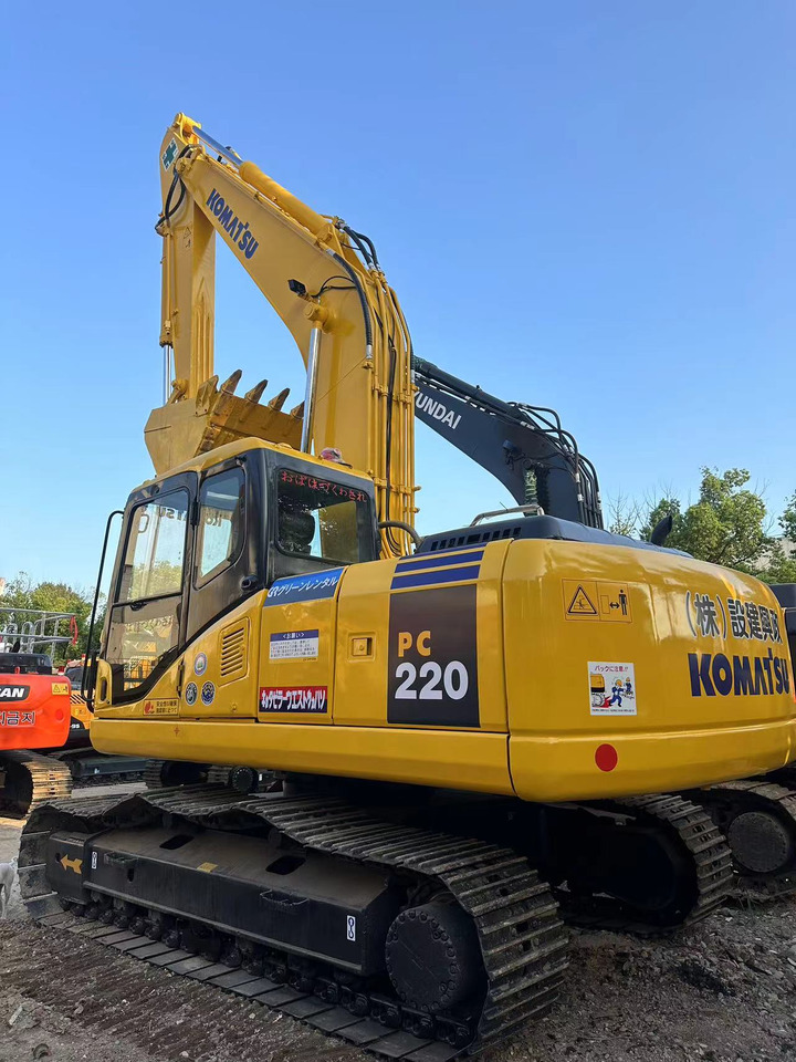 Komatsu pc220-7 - 履带式挖掘机:图4 Komatsu pc220-7 - 履带式挖掘机:图4