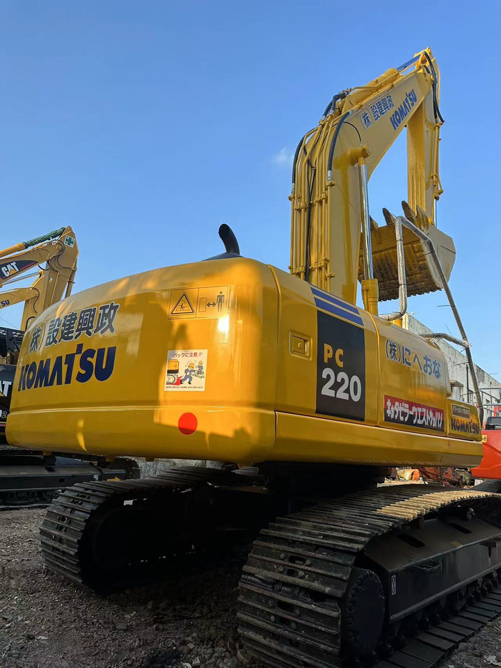 Komatsu pc220-7 - 履带式挖掘机:图1 Komatsu pc220-7 - 履带式挖掘机:图1