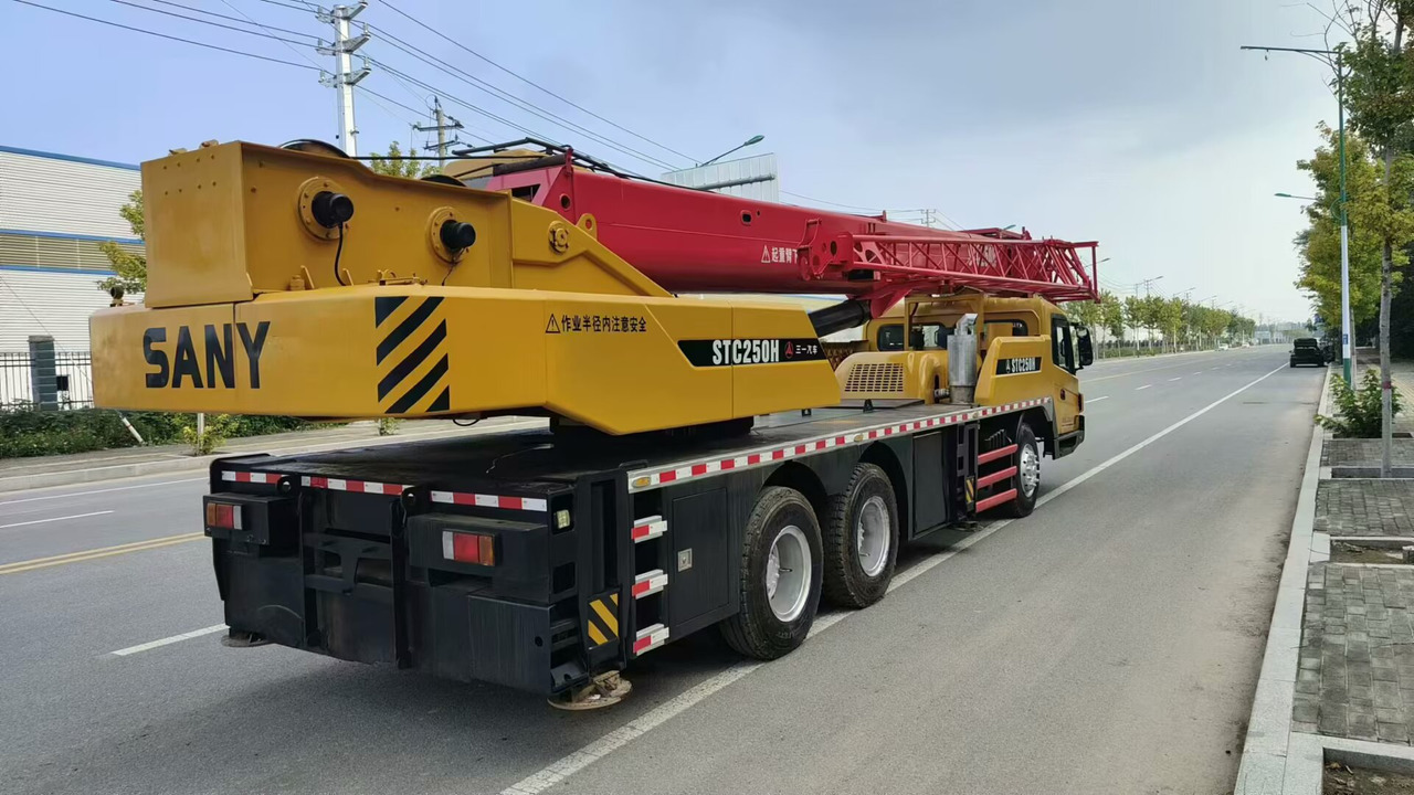Sany - 起重机:图2 Sany - 起重机:图2