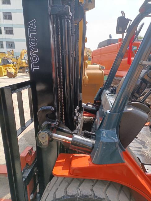 Toyota - 柴油叉车:图5 Toyota - 柴油叉车:图5