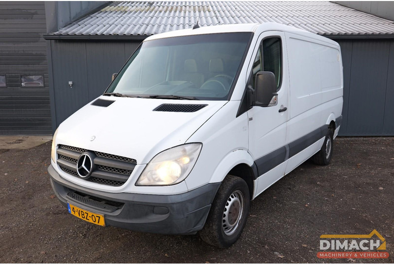 Mercedes-Benz 906 KA 35 Sprinter 313 - Euro 4 - L2H2 - trekhaak - airco - NL auto - 无侧窗厢式货车:图1 Mercedes-Benz 906 KA 35 Sprinter 313 - Euro 4 - L2H2 - trekhaak - airco - NL auto - 无侧窗厢式货车:图1