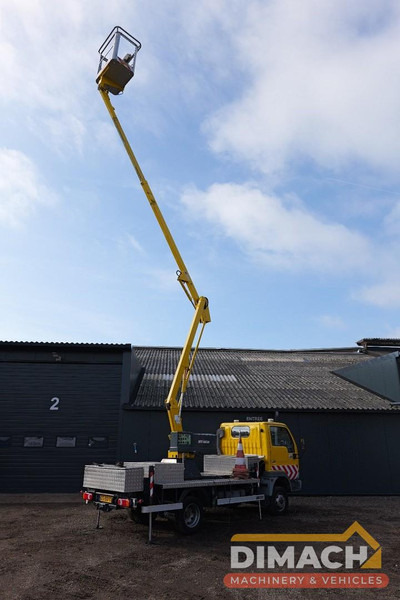 Nissan Cabstar E Sky high autohoogwerker 12meter elektrisch bedienbaar. manbak capaciteit 215kilo - 小型货车:图3 Nissan Cabstar E Sky high autohoogwerker 12meter elektrisch bedienbaar. manbak capaciteit 215kilo - 小型货车:图3