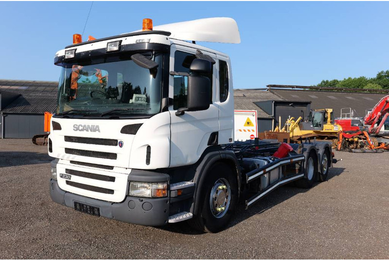 Scania P 230 Euro 5 6x2*4 TOP!! Retarder right hand steer - 驾驶室底盘卡车:图1 Scania P 230 Euro 5 6x2*4 TOP!! Retarder right hand steer - 驾驶室底盘卡车:图1
