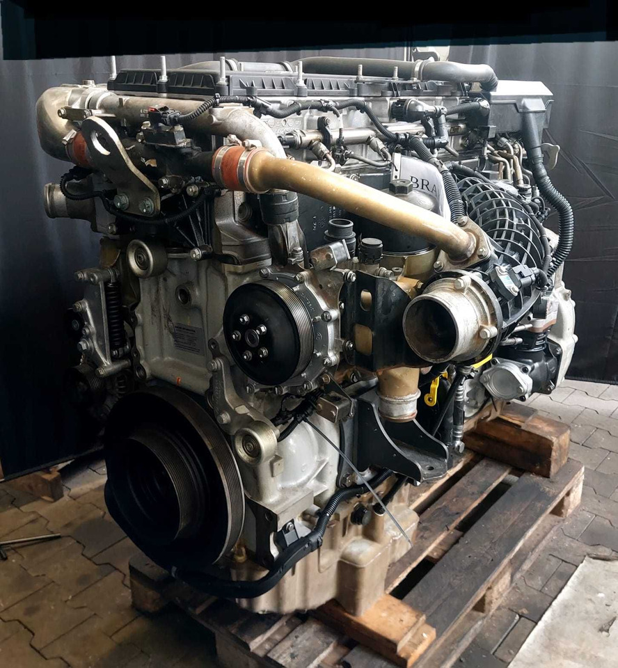 Silnik Mercedes OM 470 e6 mp4 Deutz Class Jaguar MTU Holmer ROPA Bell - 其他机械:图1 Silnik Mercedes OM 470 e6 mp4 Deutz Class Jaguar MTU Holmer ROPA Bell - 其他机械:图1