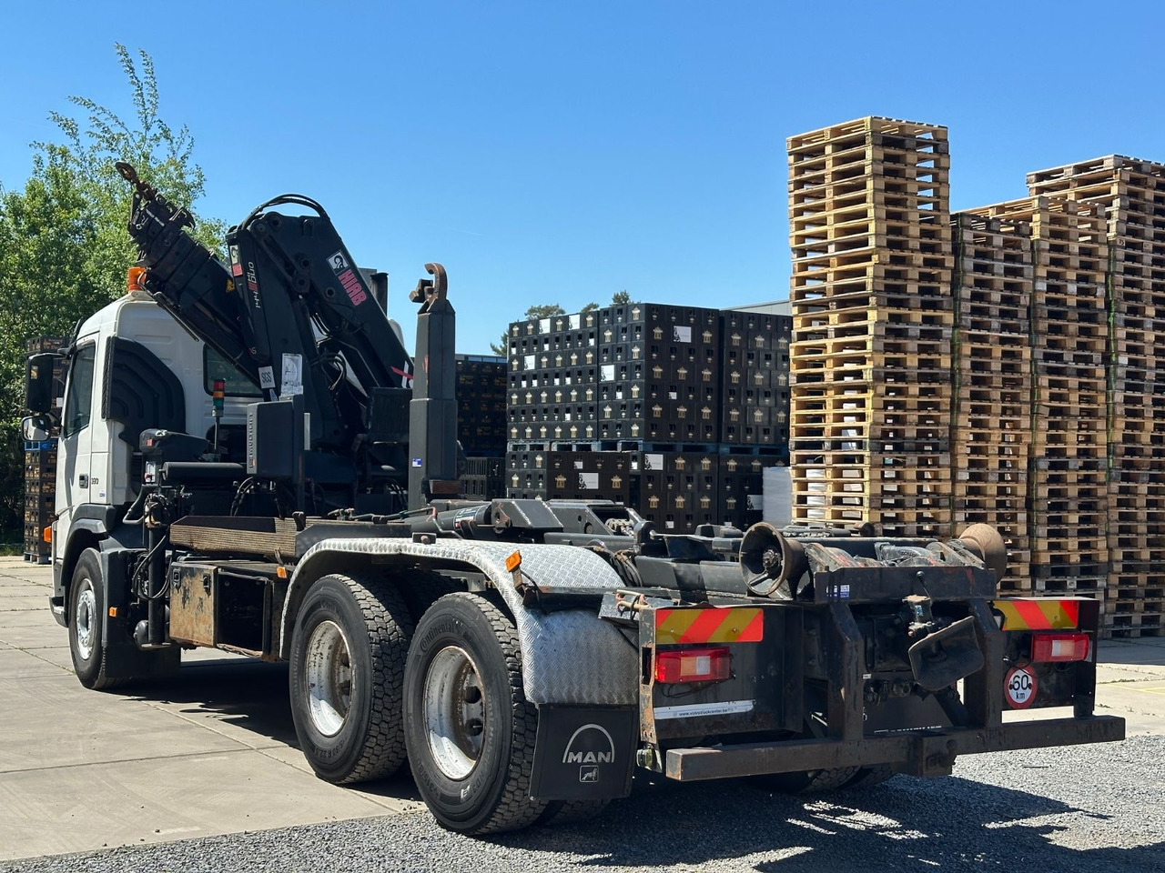 Volvo FM12 380 Hiab 144E-3 - 吊钩升降车:图5 Volvo FM12 380 Hiab 144E-3 - 吊钩升降车:图5