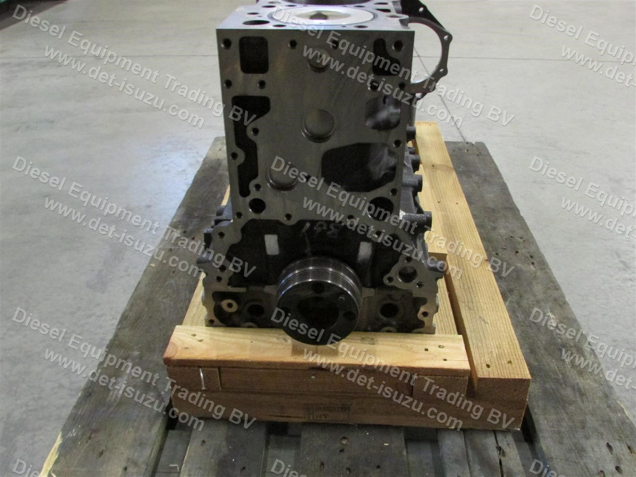 汽缸体 适用于 挖掘机 Isuzu **NEW** Short Block 4JJ1   4HK1   6HK1：图11