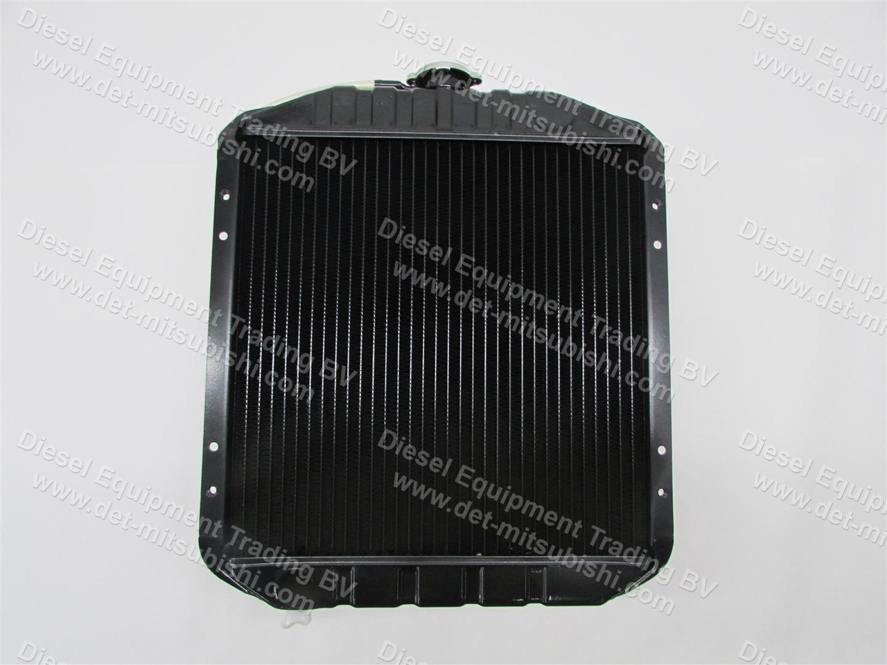 MITSUBISHI RADIATOR ASM; WATER S3L2 (COPPER) - 散热器 适用于 工业设备:图2 MITSUBISHI RADIATOR ASM; WATER S3L2 (COPPER) - 散热器 适用于 工业设备:图2