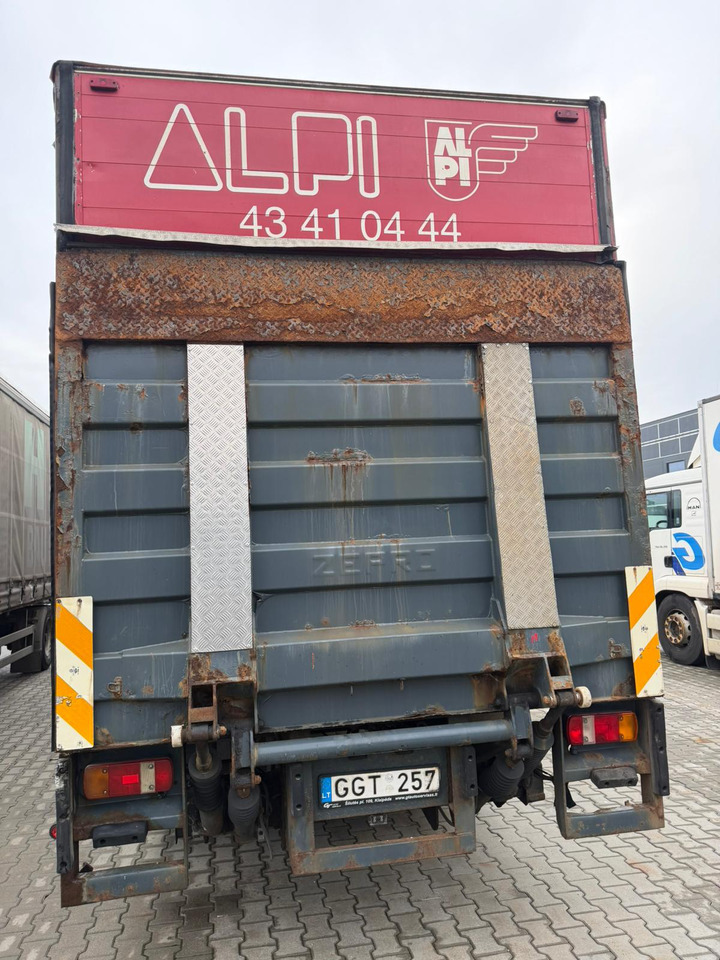 MAN TGA 18.310 - 侧帘卡车:图3 MAN TGA 18.310 - 侧帘卡车:图3